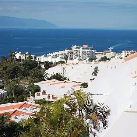 Costa Adeje Garden Aparthotel 3*