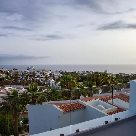 Costa Adeje Garden Aparthotel 3*